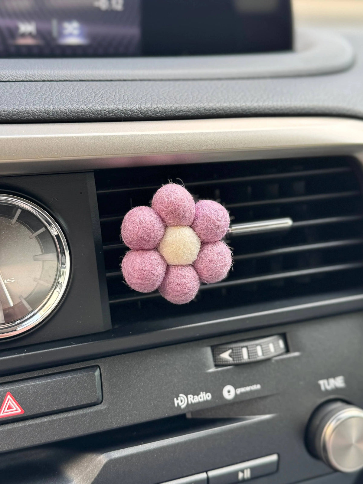 Felt Vent Clip - Flower