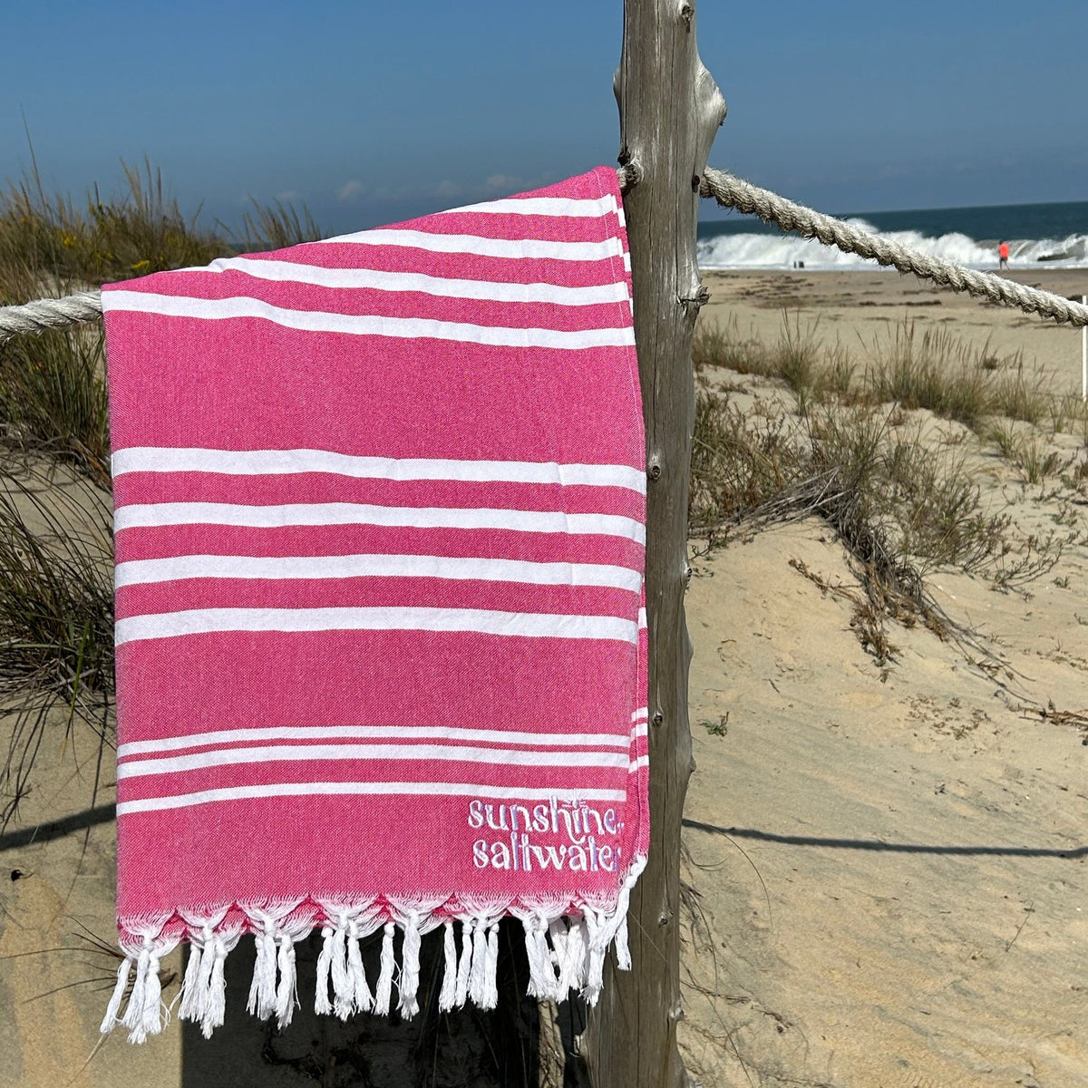 Coral Splash | Turkish Cotton Beach Towel