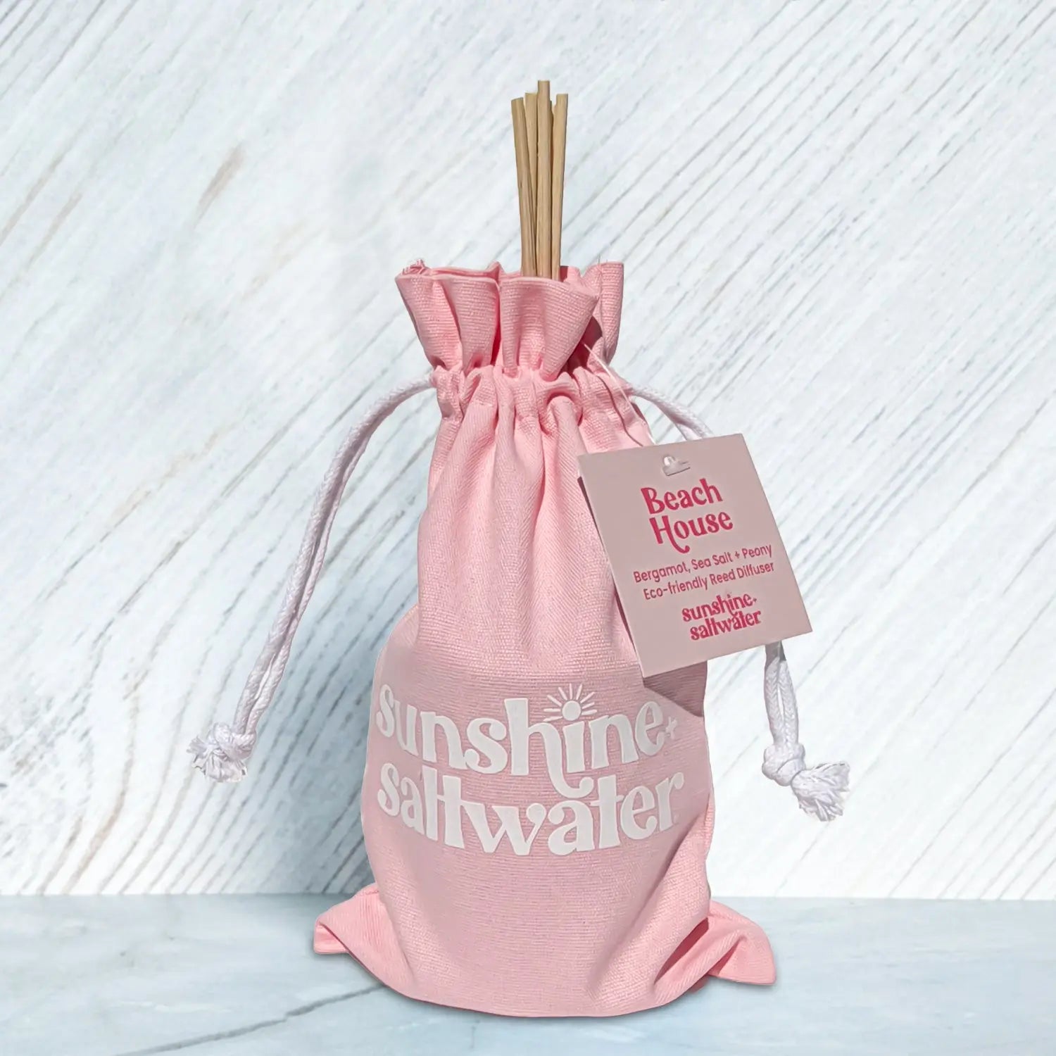 Peony reed diffuser for beach house Beach-themed home with rattan reed diffuser sticks