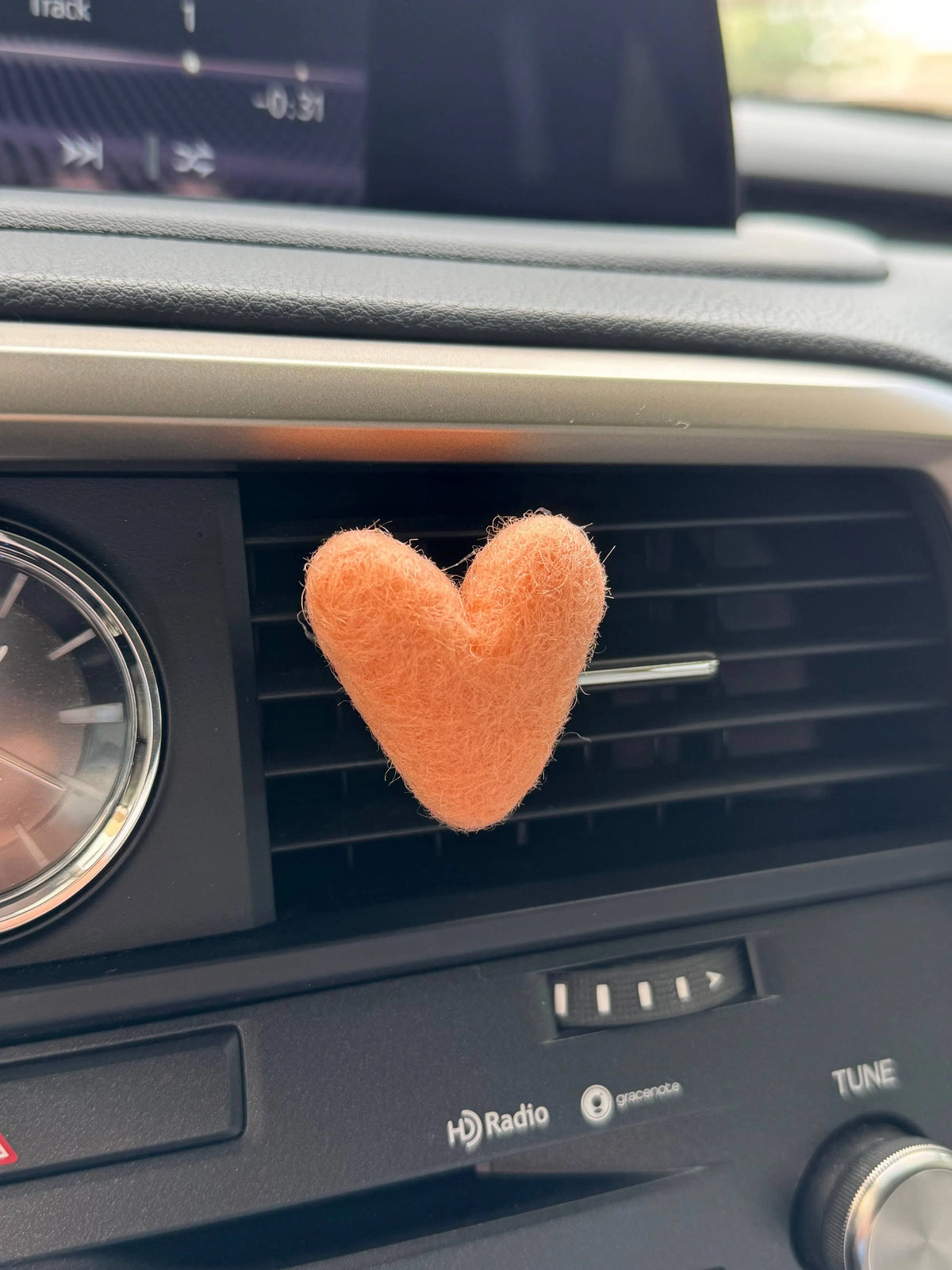 Felt Vent Clip - Heart