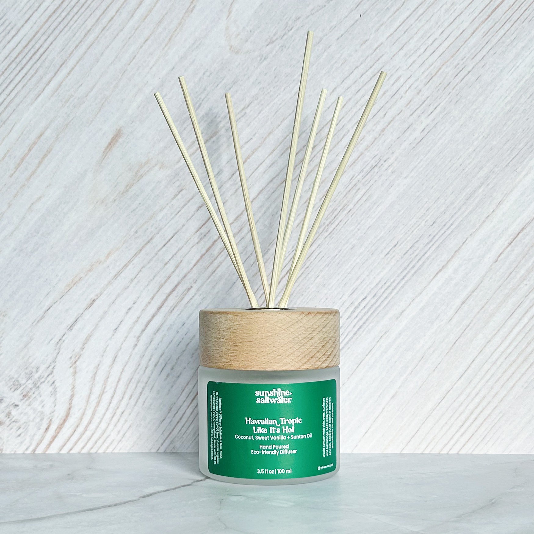 Coconut and vanilla reed diffuser gift bag for beach lovers